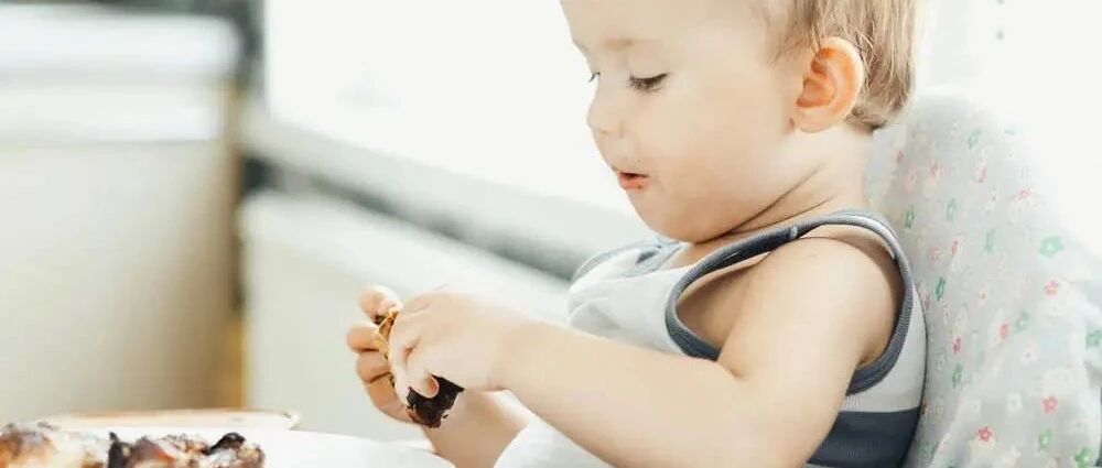 马上要上班了，婆婆让我送回老家断奶：这种断奶方法影响孩子一生