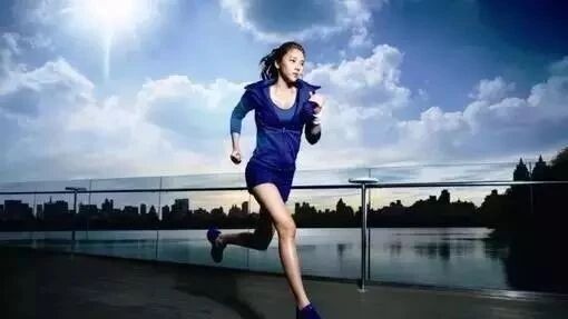 《努力一点点》，感动每一个想要自信的人！