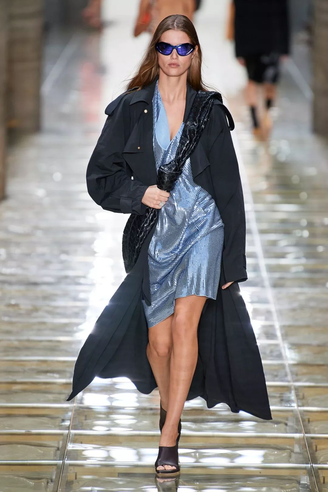 2020春夏米蘭時裝周 | Gucci秀場傳送「病號服」 天後J.Lo重現經典綠裙 家居 第38張