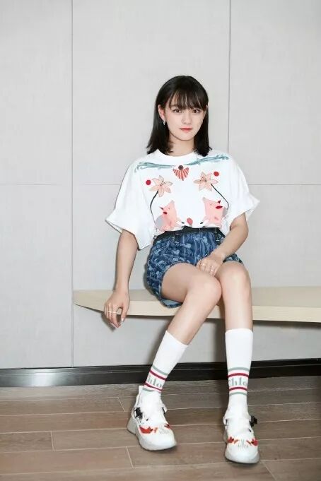 藝周爆米花頒獎禮 | 趙薇周迅登封鬥艷 宋茜紅衣殺唐嫣佟麗婭撞衫PK 時尚 第45張