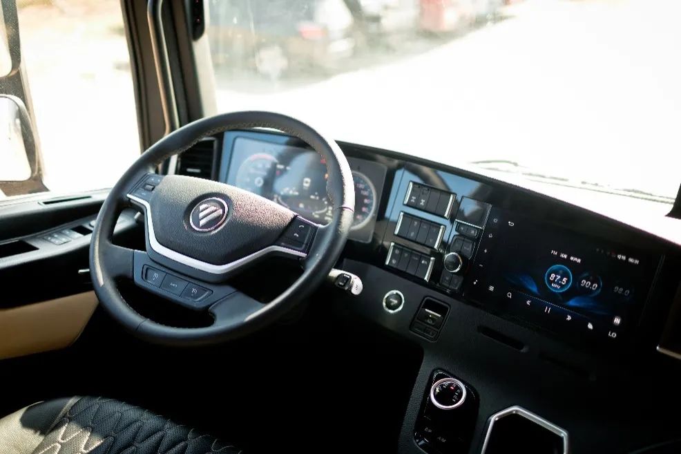 欧曼银河内外兼修以近知远