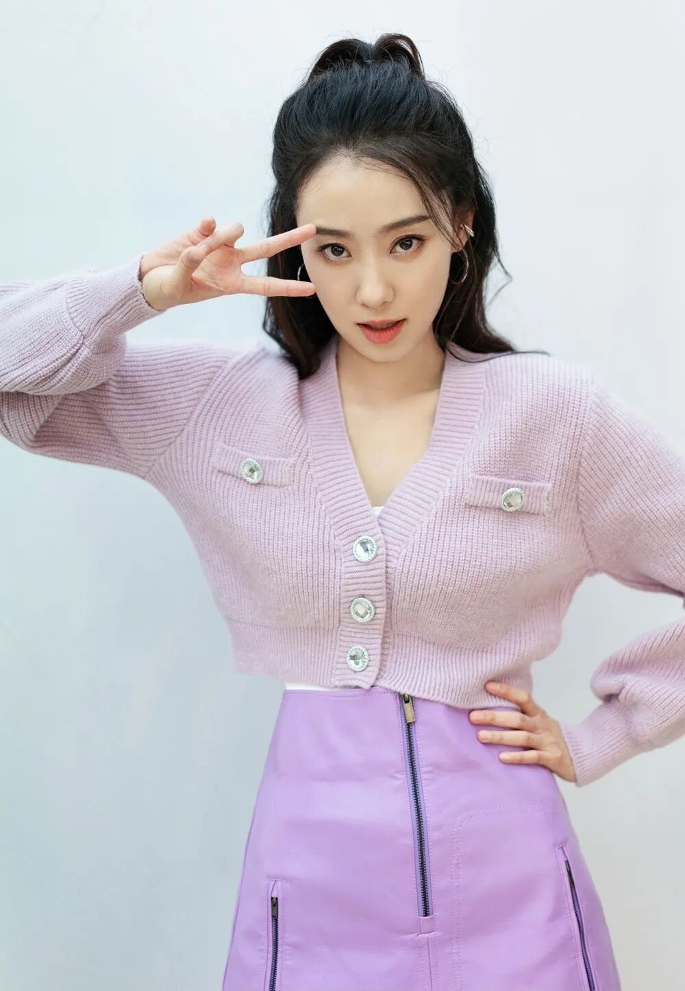 张小斐造型太惊艳,喜剧界颜值天花板的时尚晋级之路有多难?-友友