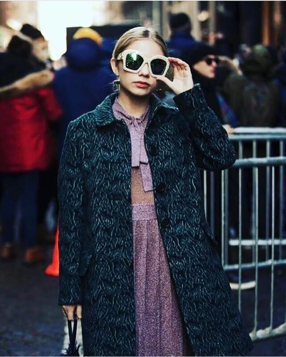 美國開始流行「小屁孩」時尚？這個12歲的女孩如何從普通學生成為《紐約時報》力捧的時裝偶像？ 時尚 第36張