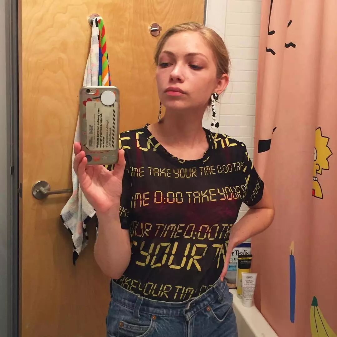 美國開始流行「小屁孩」時尚？這個12歲的女孩如何從普通學生成為《紐約時報》力捧的時裝偶像？ 時尚 第25張