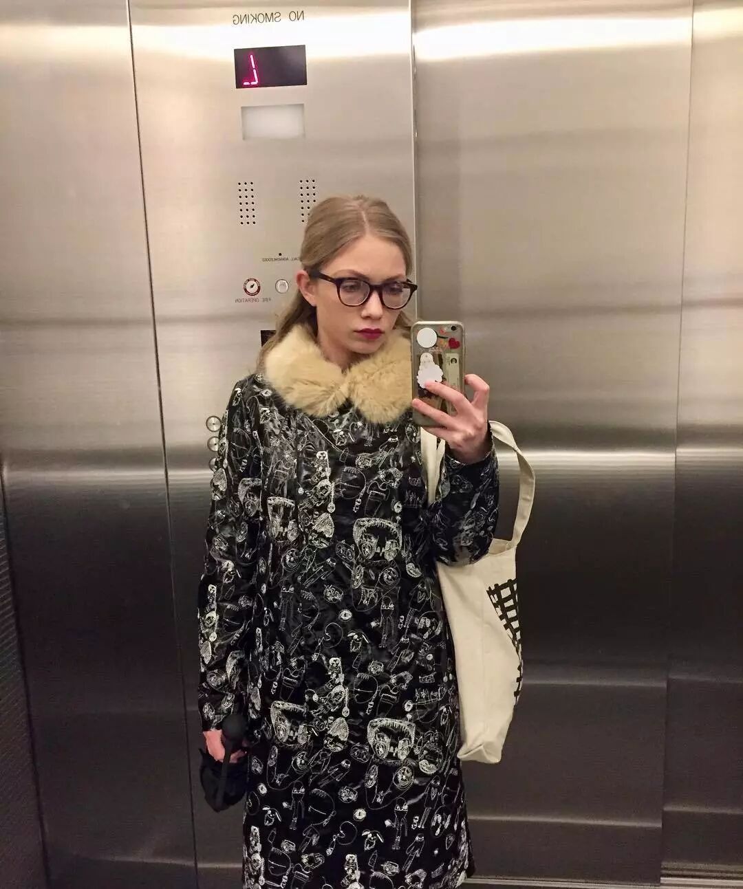 美國開始流行「小屁孩」時尚？這個12歲的女孩如何從普通學生成為《紐約時報》力捧的時裝偶像？ 時尚 第32張