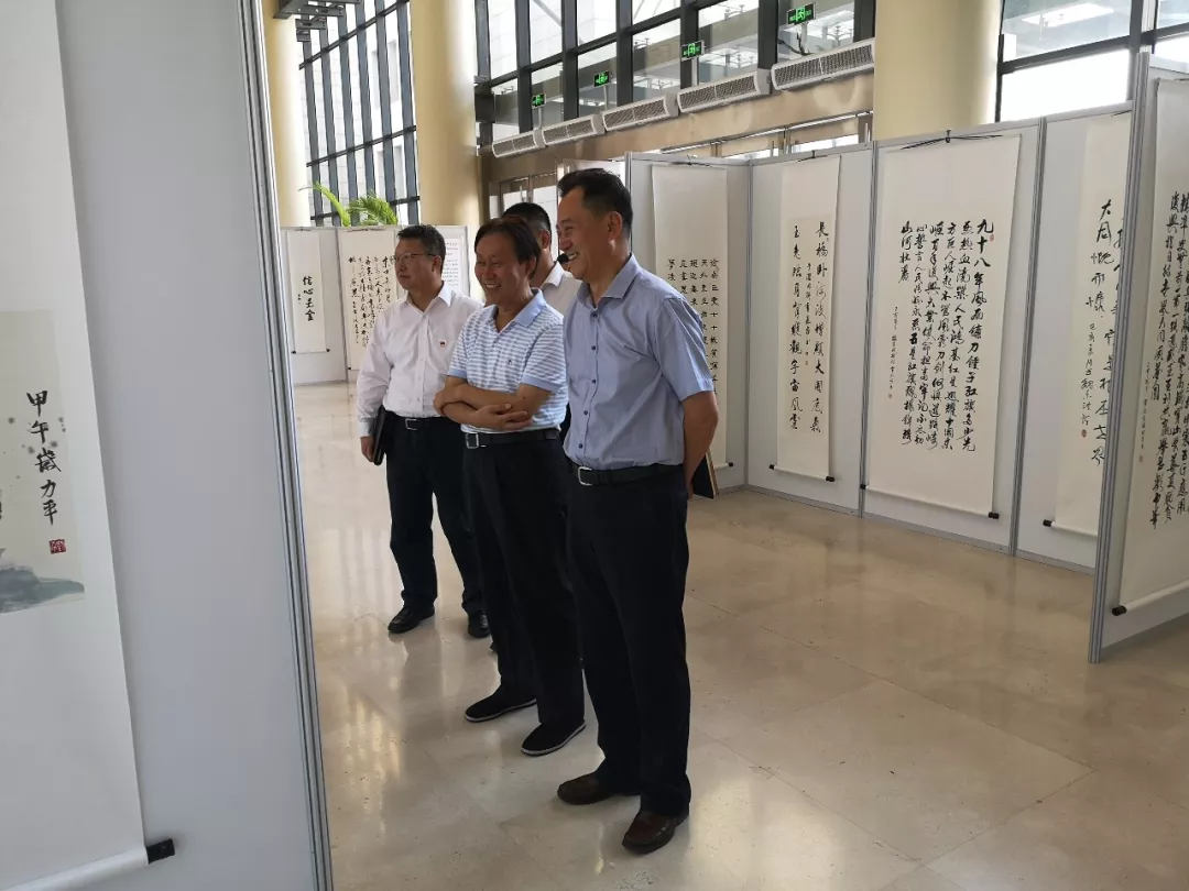 翰墨丹青颂祖国 凝心聚力谋发展——北语庆祝新中国成立70周年专题诗词书画展开幕 翰墨丹青颂祖国 凝心聚力谋发展——北语庆祝新中国成立70周年专题诗词书画展开幕