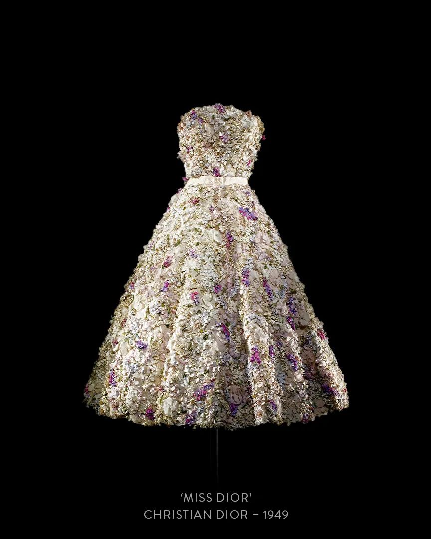 Dior大展讓人淚崩，「我穿的不是衣服，是夢」 家居 第41張
