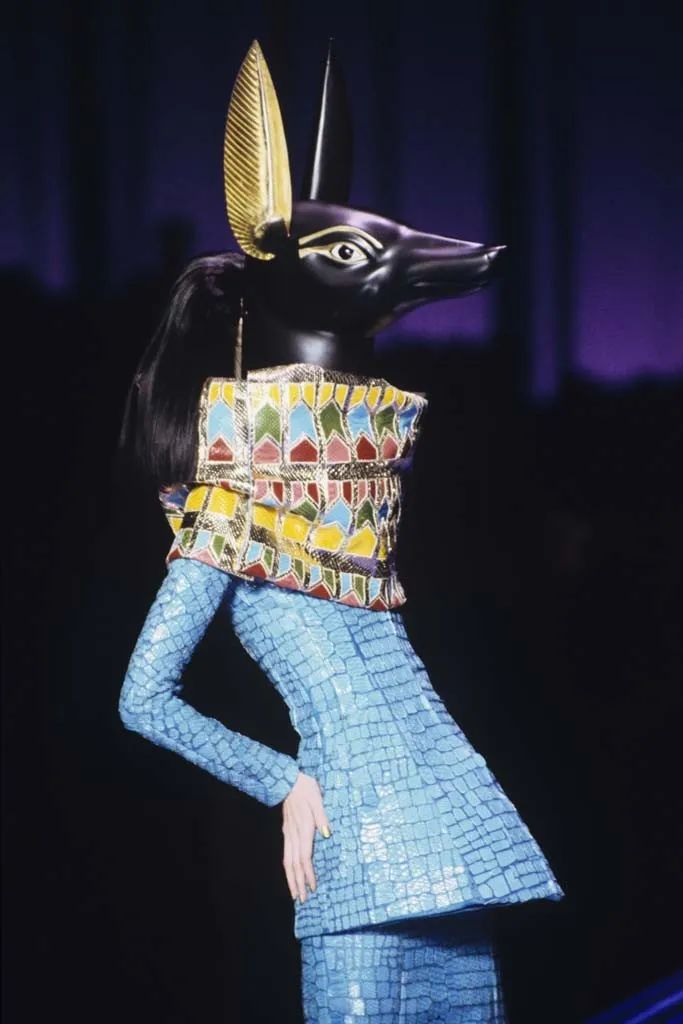 Dior大展讓人淚崩，「我穿的不是衣服，是夢」 家居 第87張