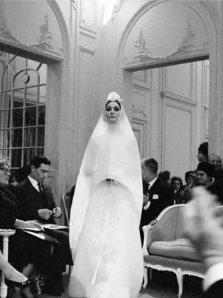 Dior大展讓人淚崩，「我穿的不是衣服，是夢」 家居 第66張