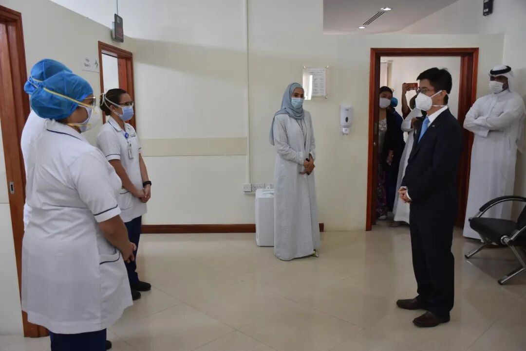 春苗行动 中国公民新冠疫苗地区接种点在迪拜正式启动