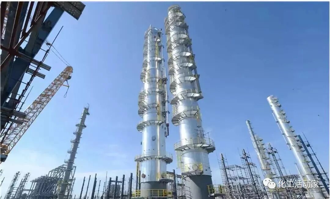 设计一个大型的精馏塔，需要注意些什么？的图3