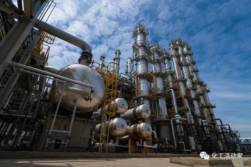 一文带你了解丁二烯的前世今生的图1