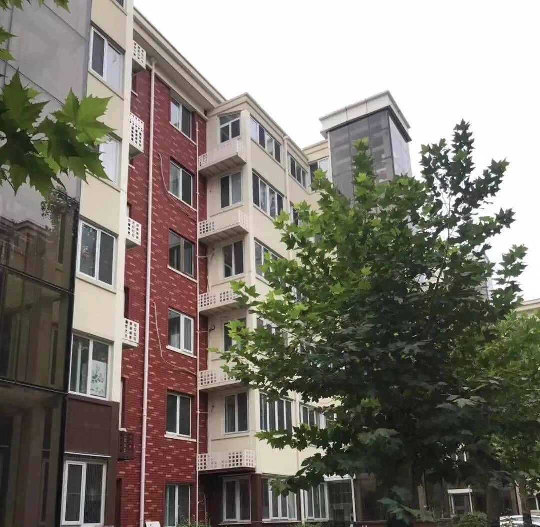 楼梯担架单位是什么80多岁的老人居多，楼龄超过30年，这样东西就显得更重要-上海聚慕医疗器械有限公司
