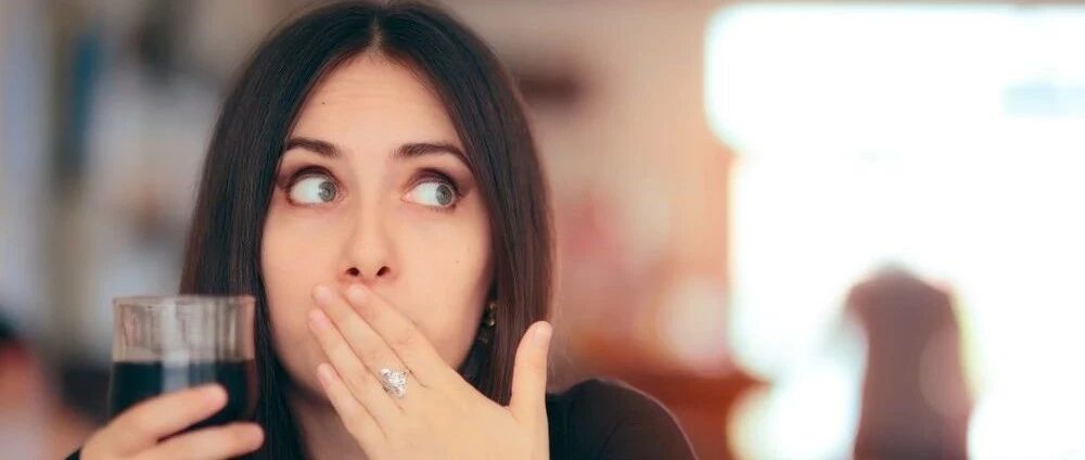 「打嗝」停不下来？一文搞定顽固性呃逆！