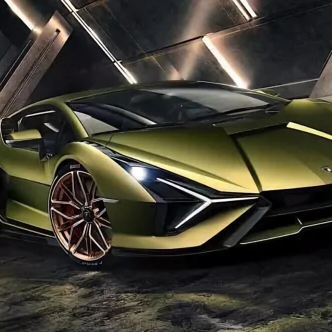 兰博基尼也逃不过“真香定律”，首款“轻混”出炉，全球限量63台，马力819匹！