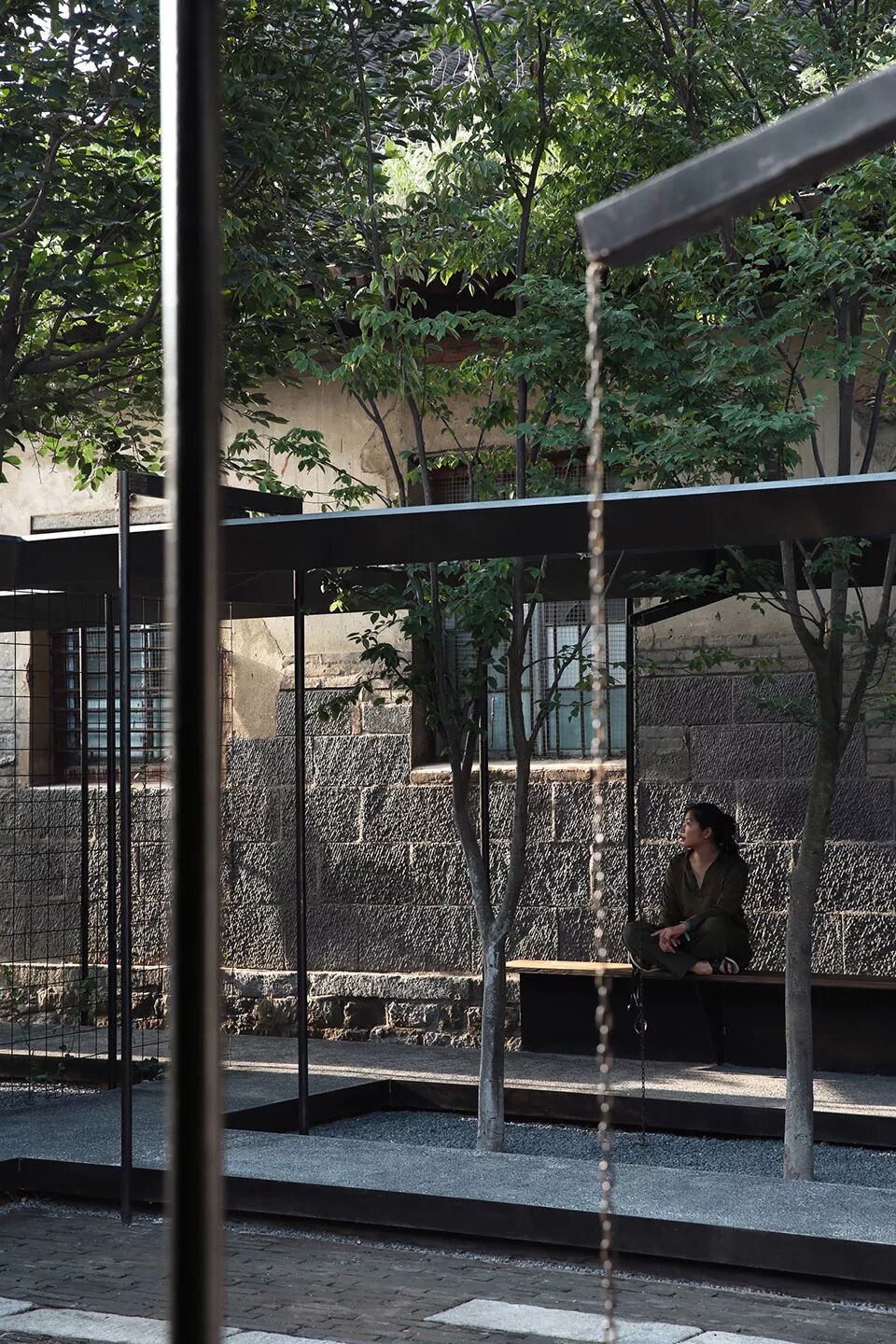 窗  景新的图书馆将促进社区的文化传播与空间共享从展览空间看庭院从