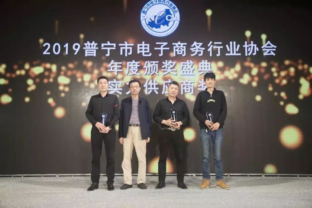 yy年会_yy年会员有什么用_yy年会