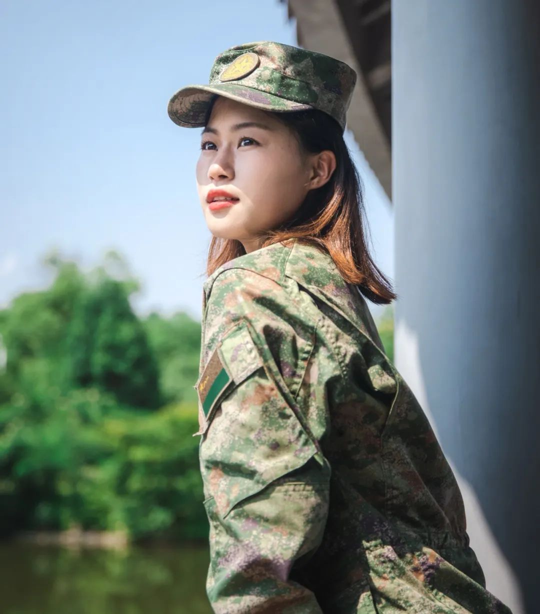 中国陆军女兵图片