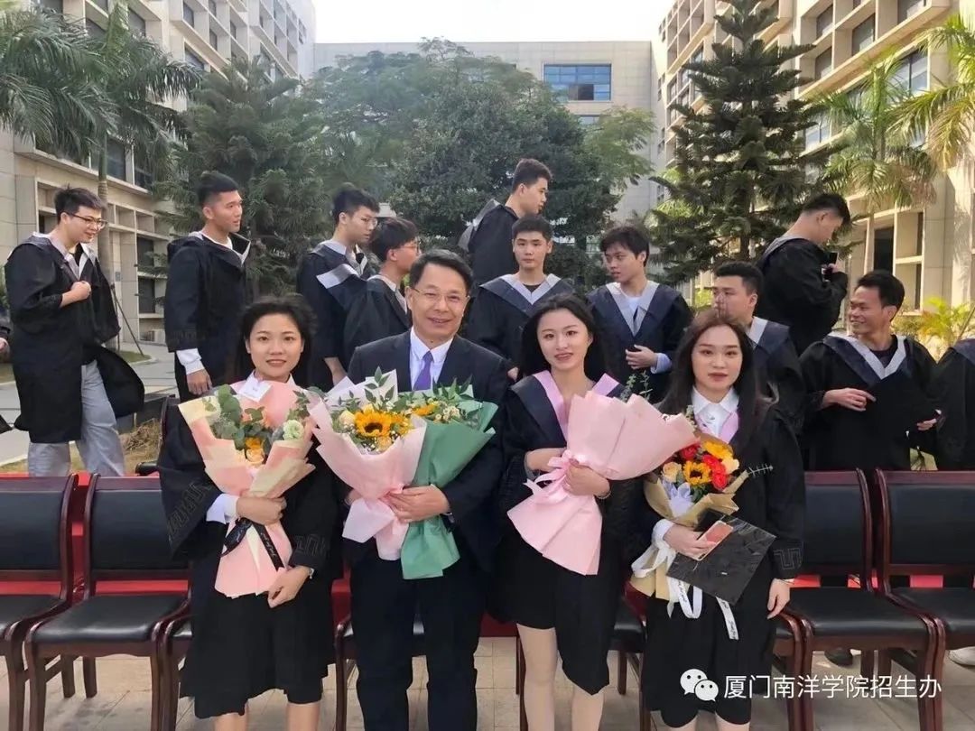 南洋大學在哪里_南洋大學_南洋大學簡介