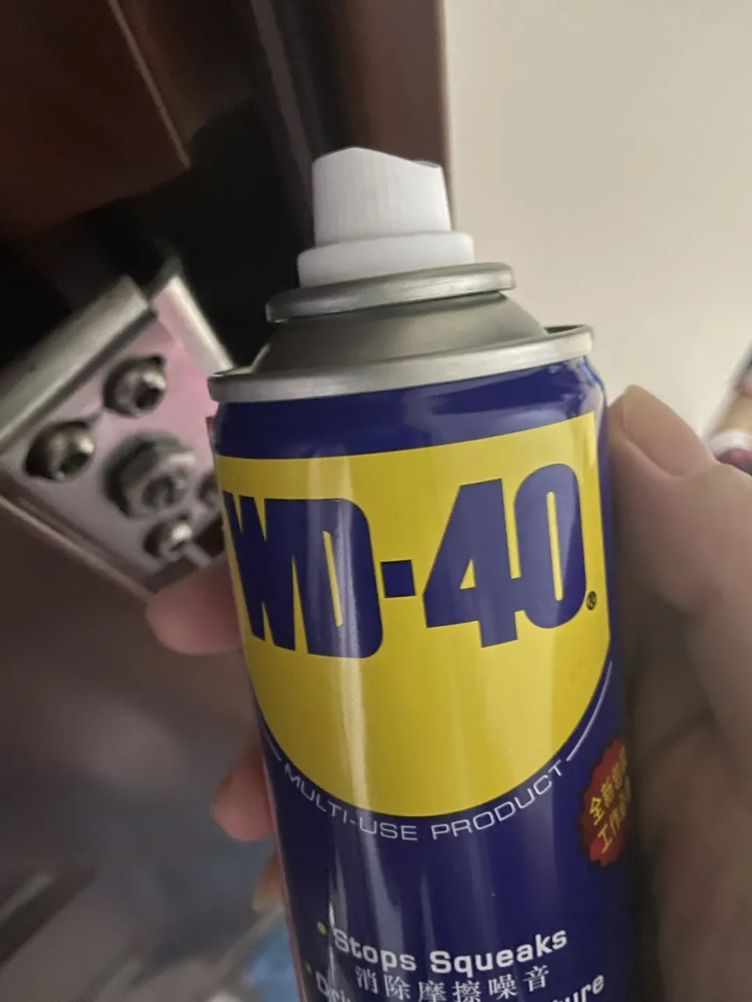 门被砸了有坑修补要多少钱