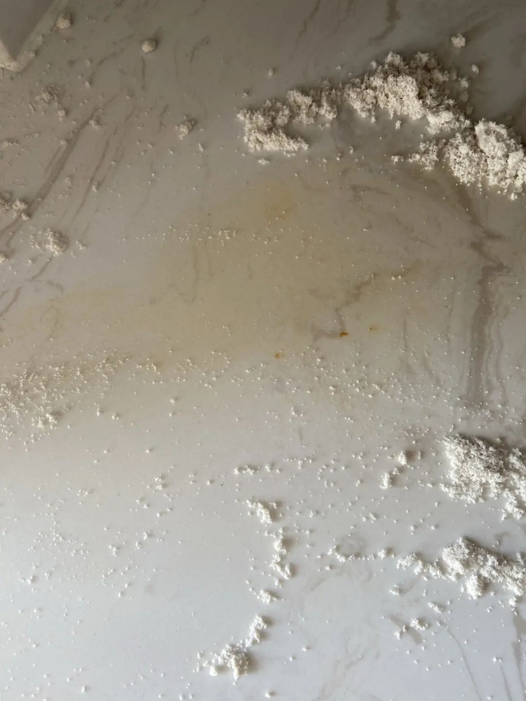 门被砸了有坑修补要多少钱