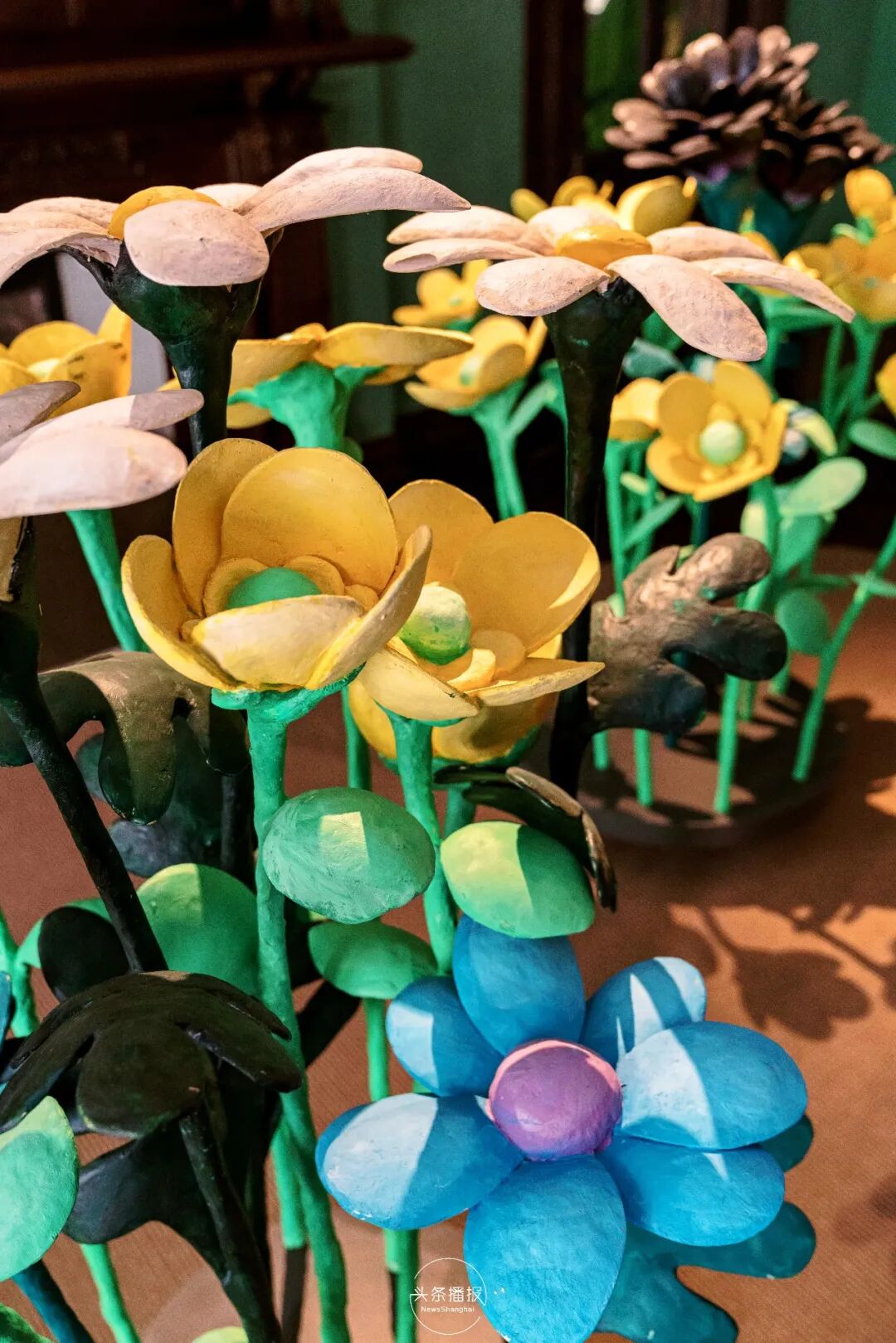 �׷���PRADA��լ��չ��Ϯ����ţƤֽ���������������ݰ���ͯ����