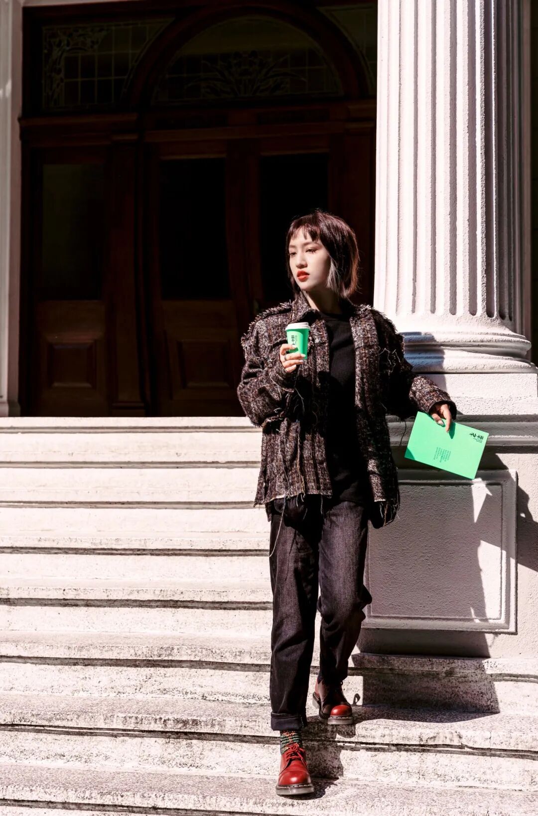 �׷���PRADA��լ��չ��Ϯ����ţƤֽ���������������ݰ���ͯ����