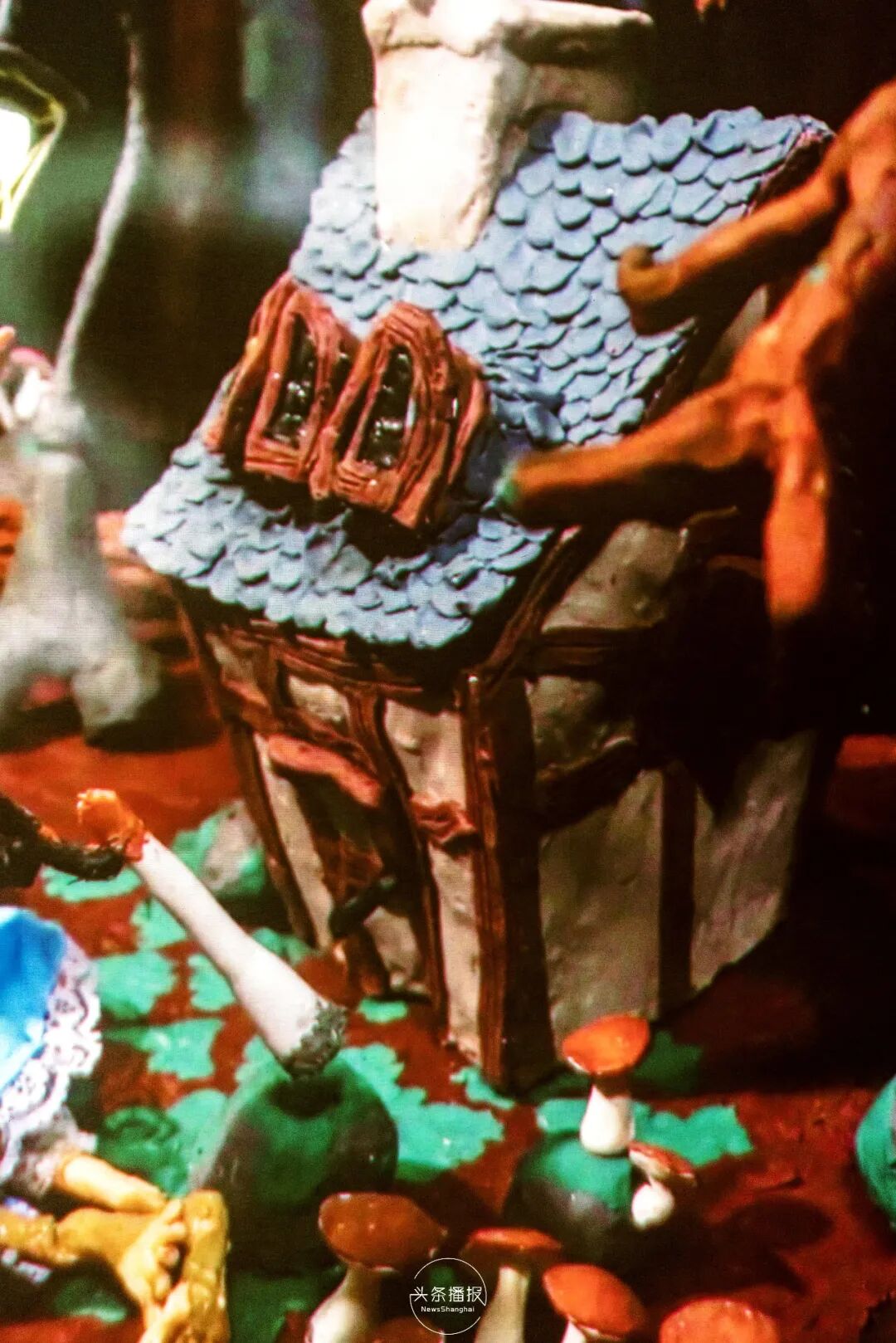 �׷���PRADA��լ��չ��Ϯ����ţƤֽ���������������ݰ���ͯ����