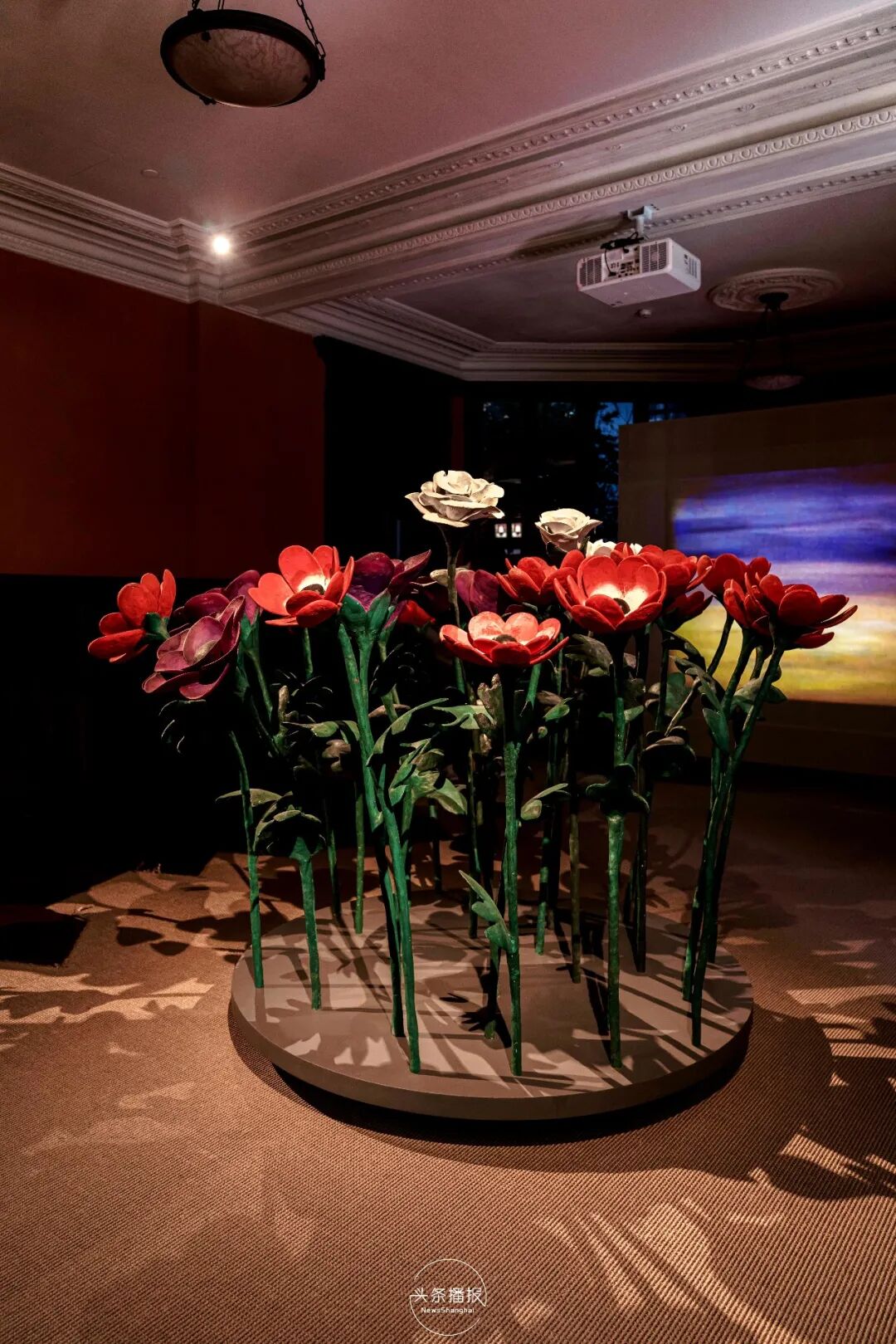 �׷���PRADA��լ��չ��Ϯ����ţƤֽ���������������ݰ���ͯ����