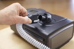 呼吸机怎么选择【健康星期天】畅快呼吸、倍感轻松——无创呼吸机的正确选择_https://www.jmylbn.com_新闻资讯_第4张