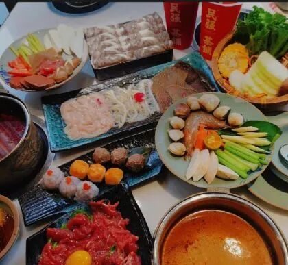 ����վ��һ���������˺��Ե���ʳ���ã�