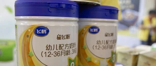 中国飞鹤：最贵奶粉养肥了谁?