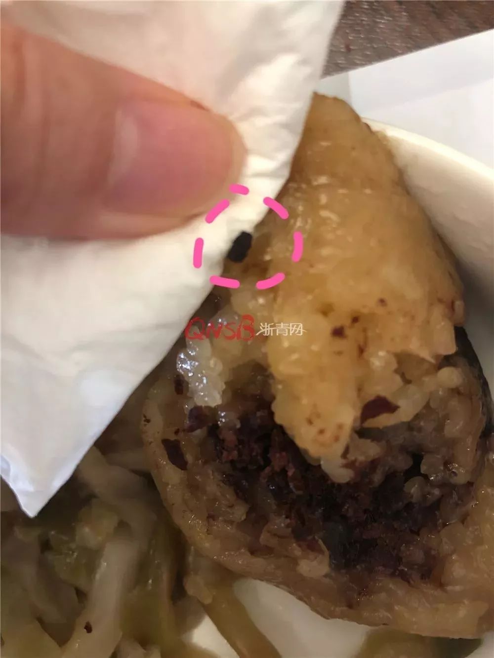 



网友爆料：在五芳斋粽子里吃到老鼠屎？检测结果出来了……
