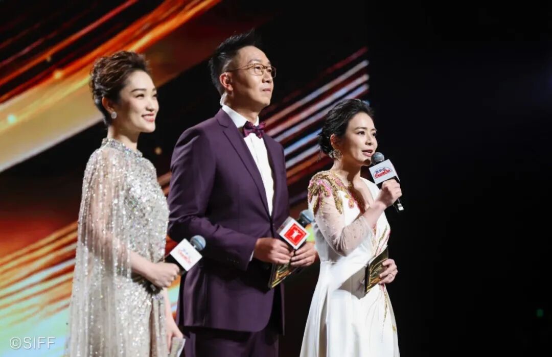 曹保平二封最佳导演,第27届上海电影节金爵奖揭晓！万茜封后，曹保平再夺最佳导演！