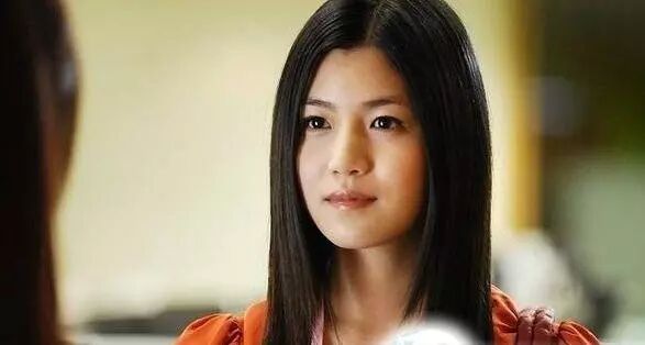 《不良笑花》演員現狀，女主因沒文化被封殺，她被老公寵成公主！ 戲劇 第12張