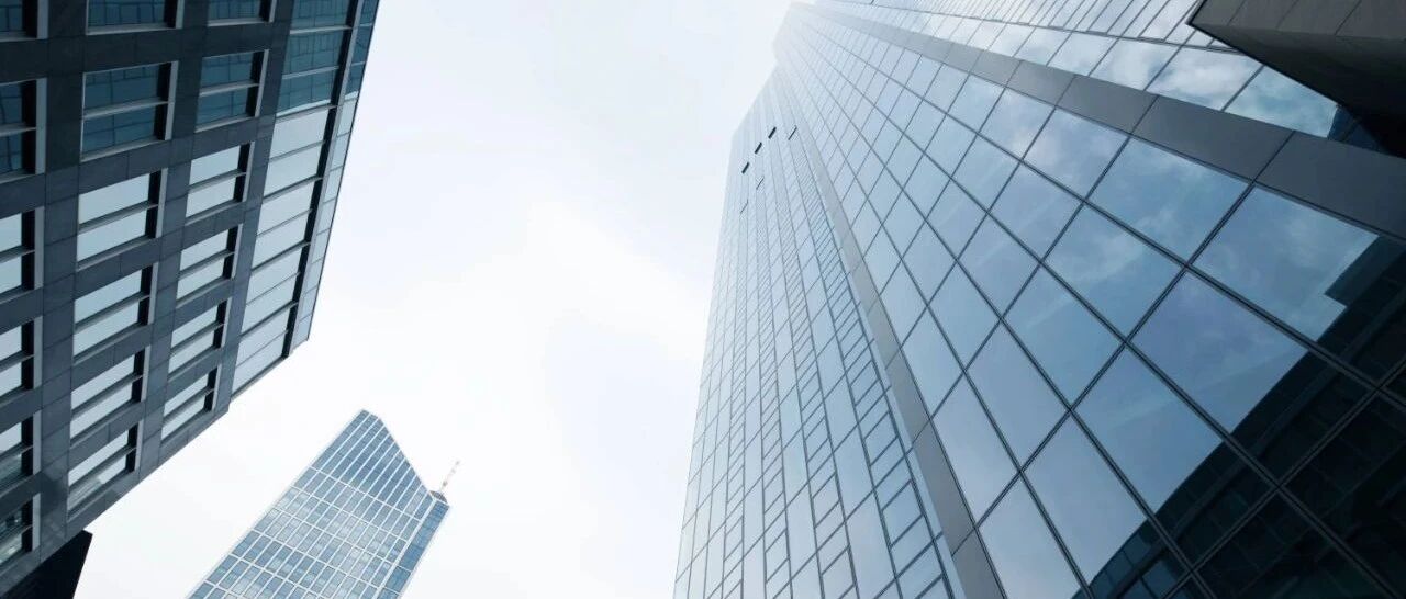 人均没了2万块！今天的A股，太惨了……