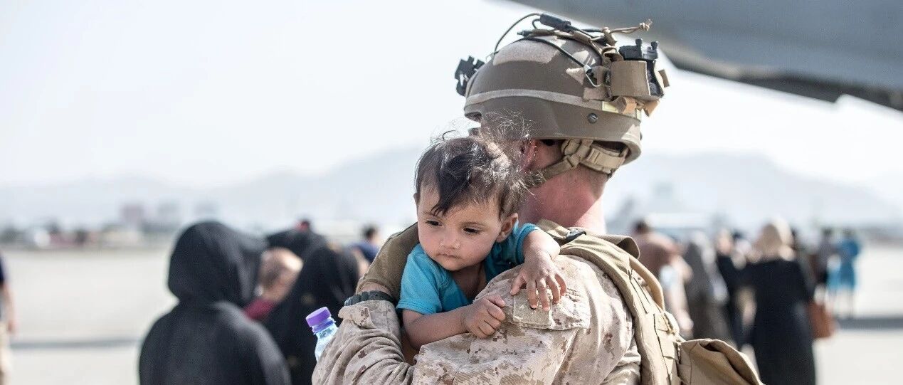 欧美圣母心爆发，俄罗斯专治各种花里胡哨：飞机不够可以帮你们送