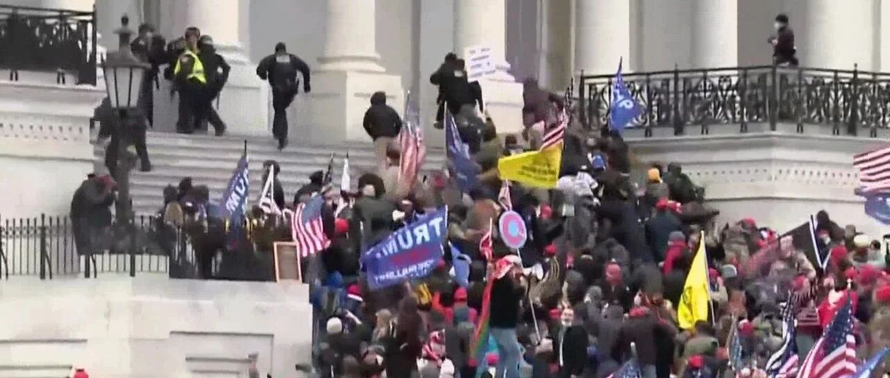 美国内斗加剧，80岁佩洛西：彭斯若不清理门户，我亲自来