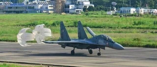 修路太慢，印度计划在边境地区再建三座前线机场