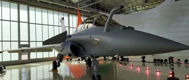 面子真大：盟友相继向印度紧急供应军火，以色列直接卖现役装备