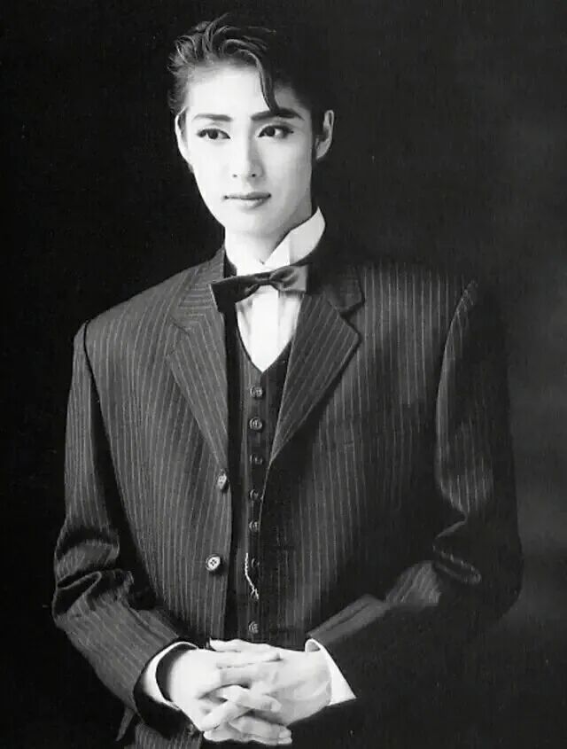 这位日本百年一遇的美人 马上就要53岁了 明星上座 二十次幂