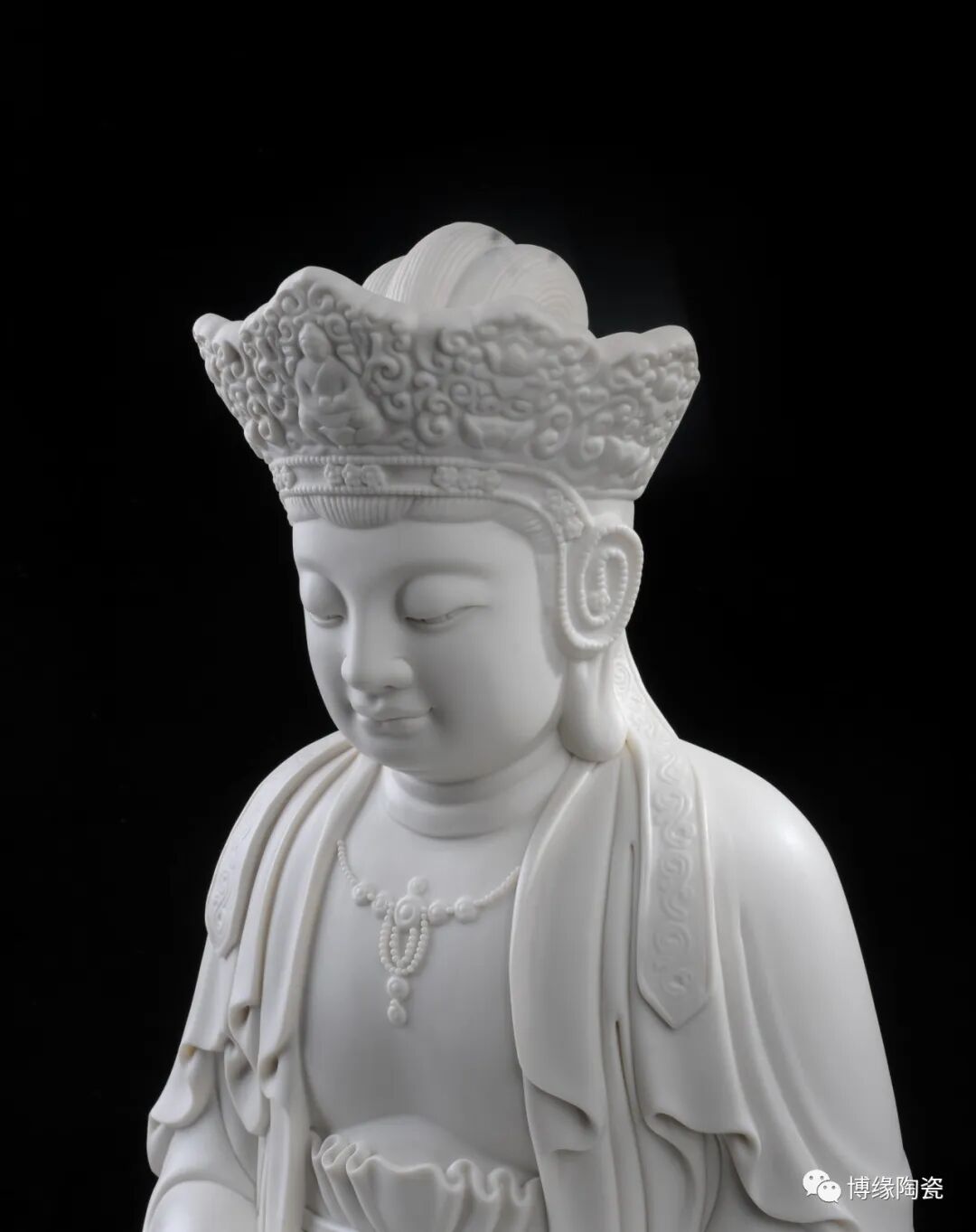 名瓷:福建省陶瓷艺术大师林建平《毗卢观音》鉴赏_德化陶瓷商城--德化