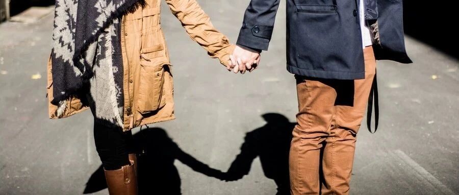 李小璐贾乃亮，官宣复合了？