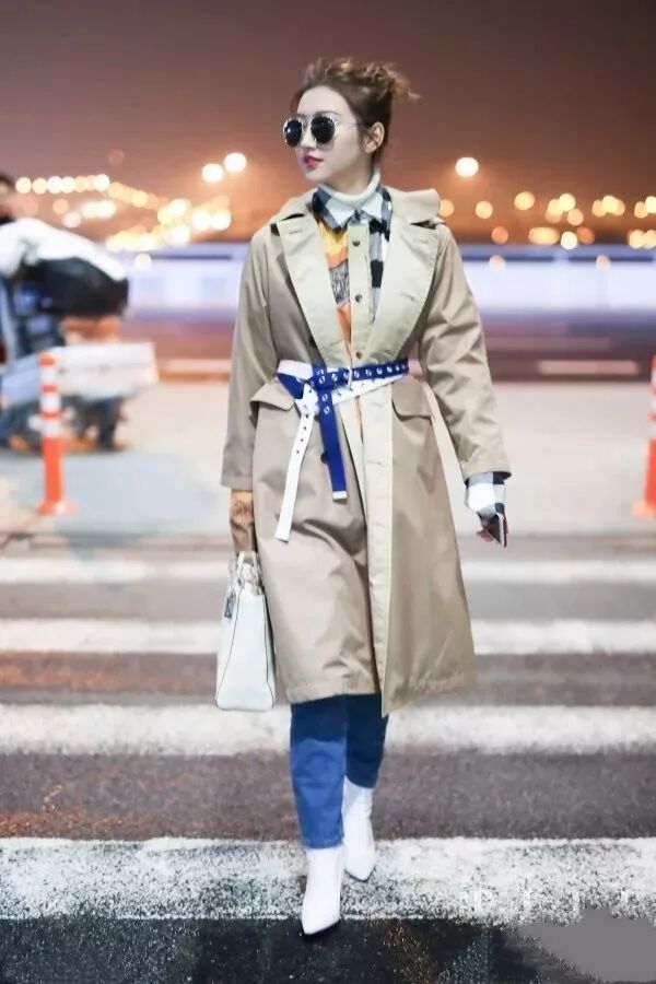 高領＋衛衣，高領＋襯衫，19年流行這麼穿，太時髦了！ 時尚 第16張