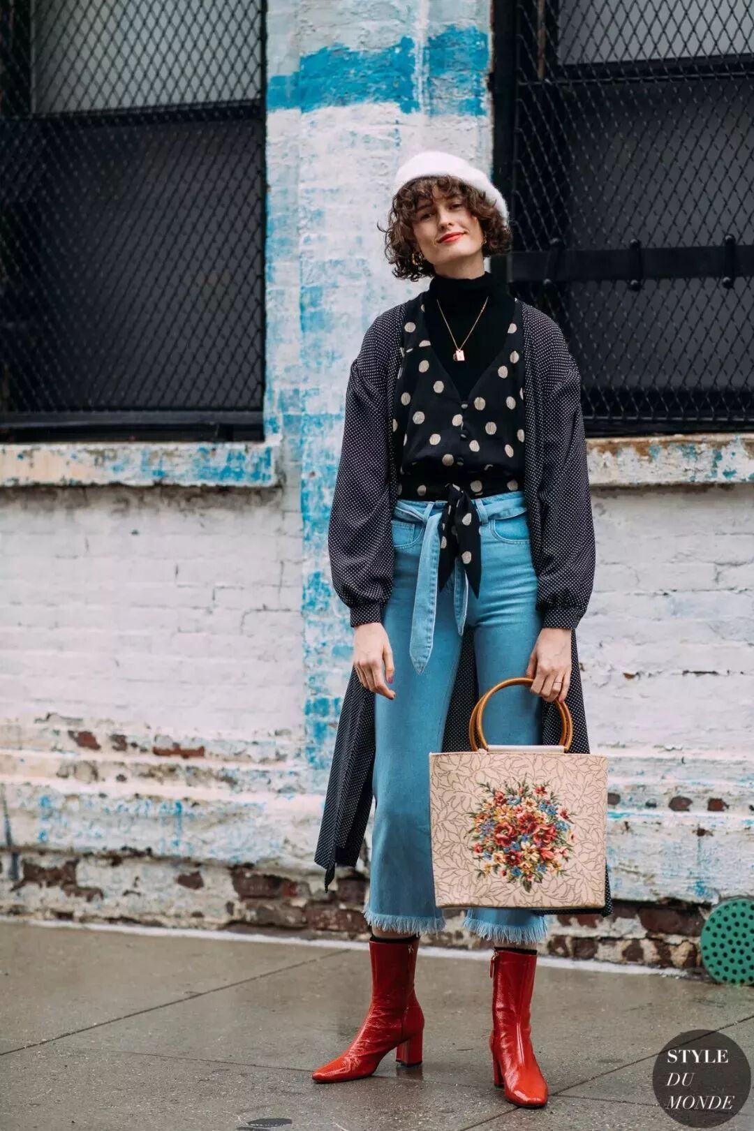 高領＋衛衣，高領＋襯衫，19年流行這麼穿，太時髦了！ 時尚 第27張