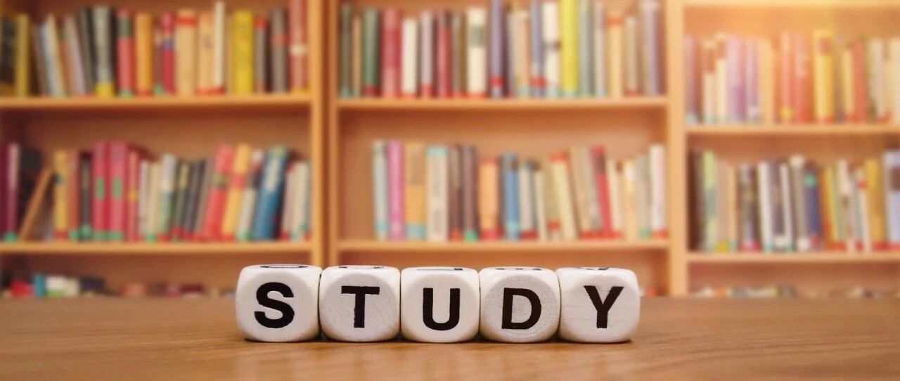 半年卖出150万套！16节小初高直播课程，只要9元，这套课程资源超值！