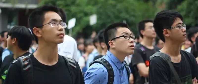 清华学长告诉你：985/211和普通本科的真正区别！太戳心了