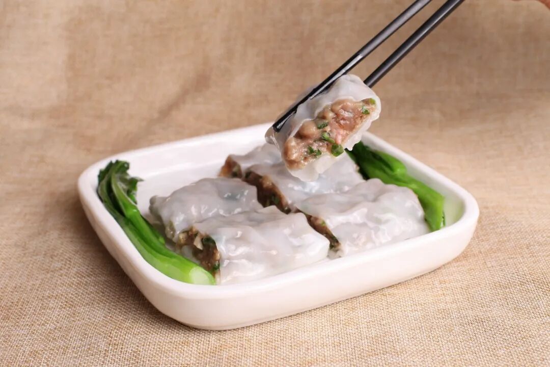 据了解,湿米粉包括河粉,肠粉(卷粉),陈村粉,粿条,米线(米粉),濑粉