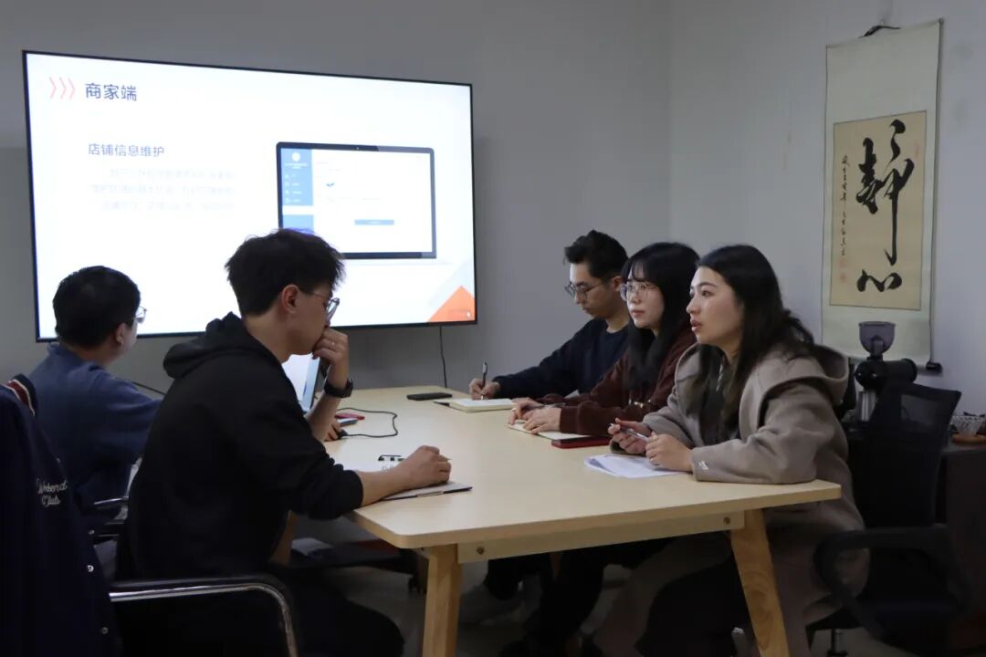 一部手机，一个智慧平台！就能玩遍长乐！