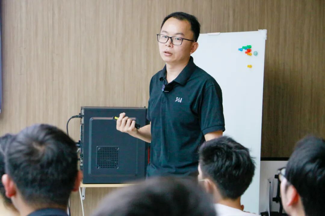 伽人心力量心海伽蓝新员工入职培训圆满收官